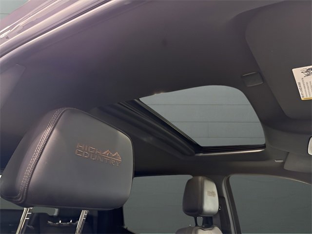 Used 2024 Chevrolet Silverado 1500 High Country w/ Technology Package image 36