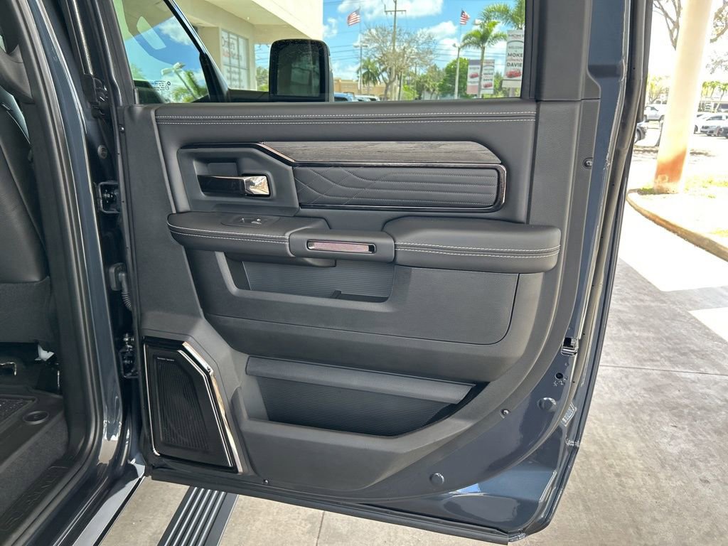 New 2026 RAM 3500 Limited image 39