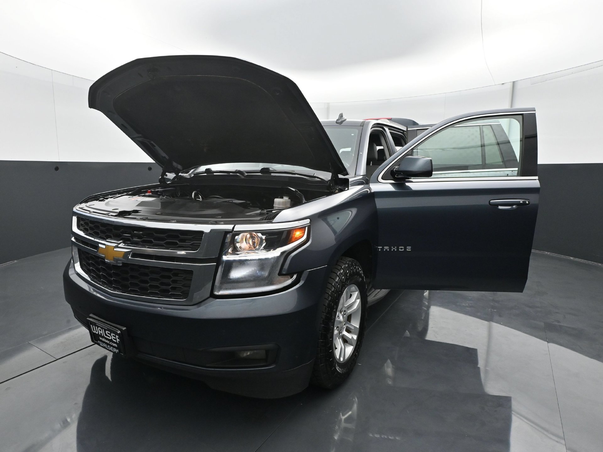 Used 2020 Chevrolet Tahoe LT AWD/4WD image 32