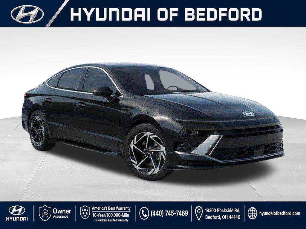 New 2026 Hyundai Sonata SEL FWD image 2
