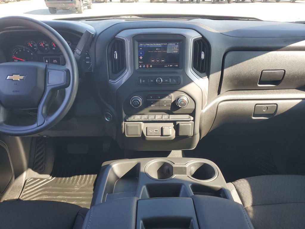 Used 2023 Chevrolet Silverado 1500 Custom image 10