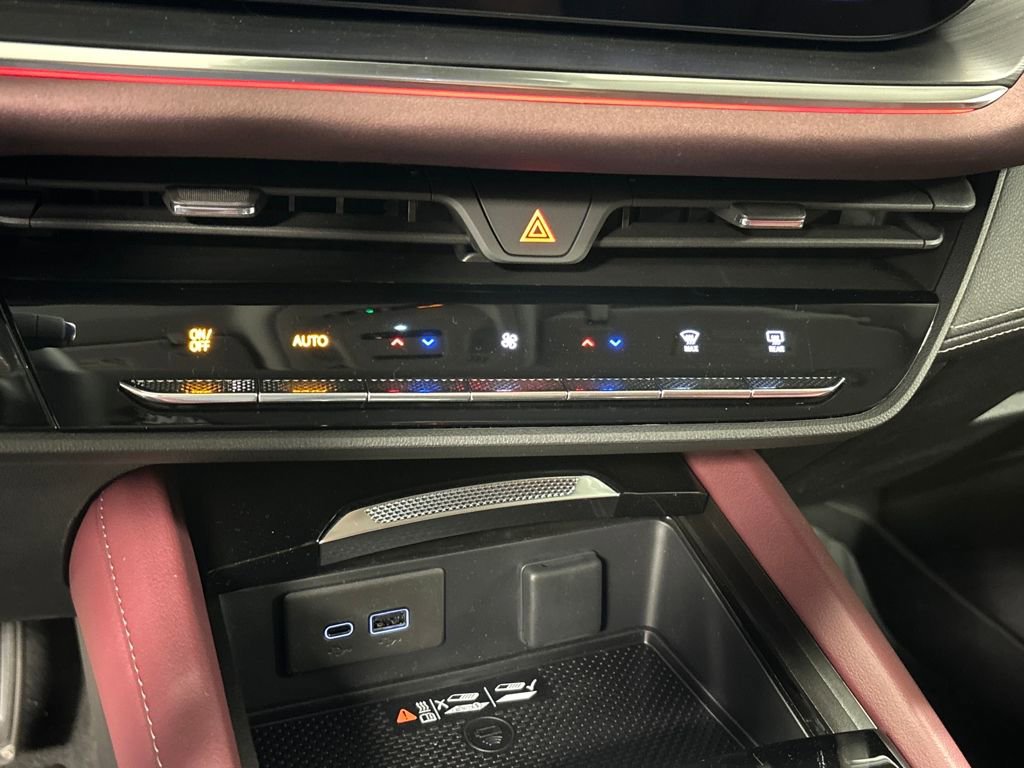 New 2026 Buick Envision Sport Touring AWD/4WD image 38