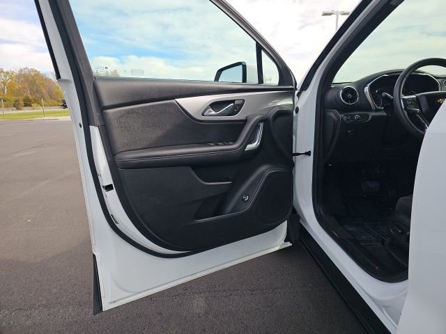 Used 2022 Chevrolet Blazer LT FWD image 16