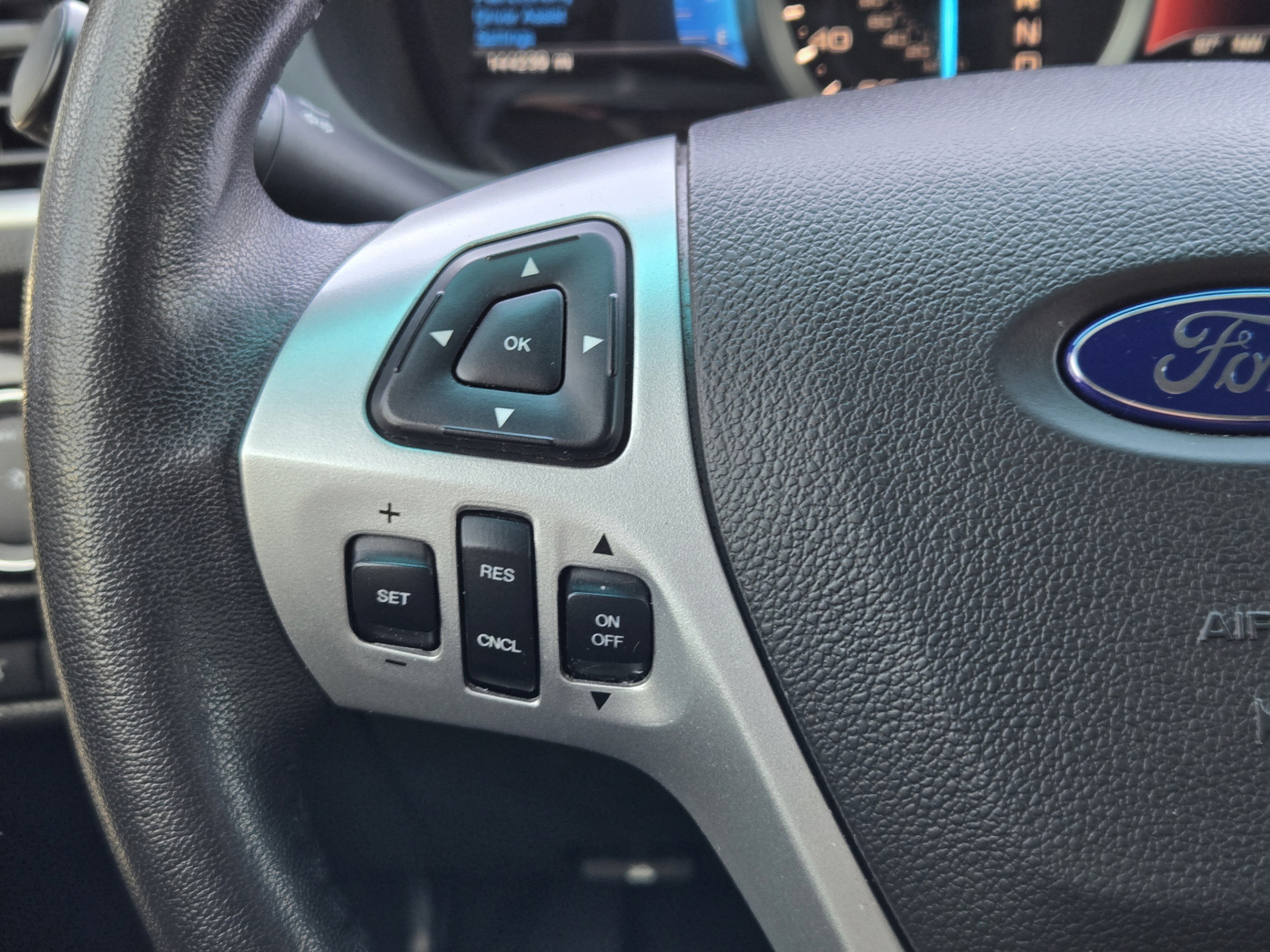 Used 2015 Ford Explorer Limited w/ Equipment Group 301A FWD image 25
