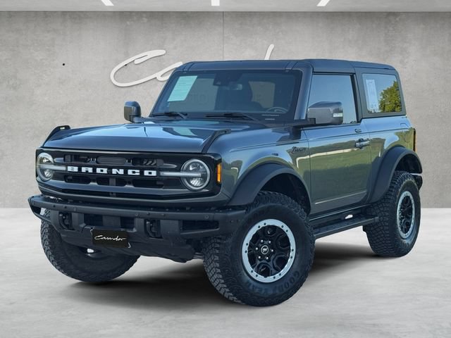 Used 2022 Ford Bronco Outer Banks w/ Sasquatch Package AWD/4WD image 1