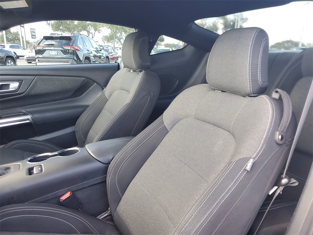 Used 2024 Ford Mustang Coupe image 10