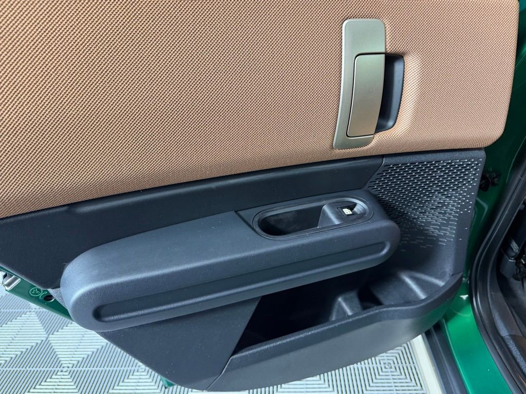 Used 2025 MINI Cooper Countryman S w/ Comfort Package Max image 28