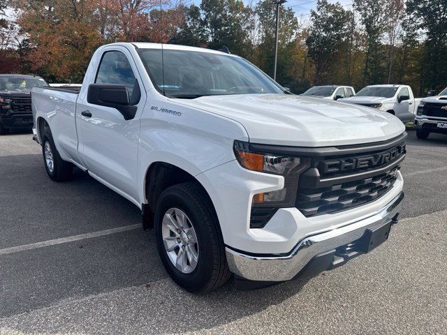 Used 2026 Chevrolet Silverado 1500 W/T RWD image 4