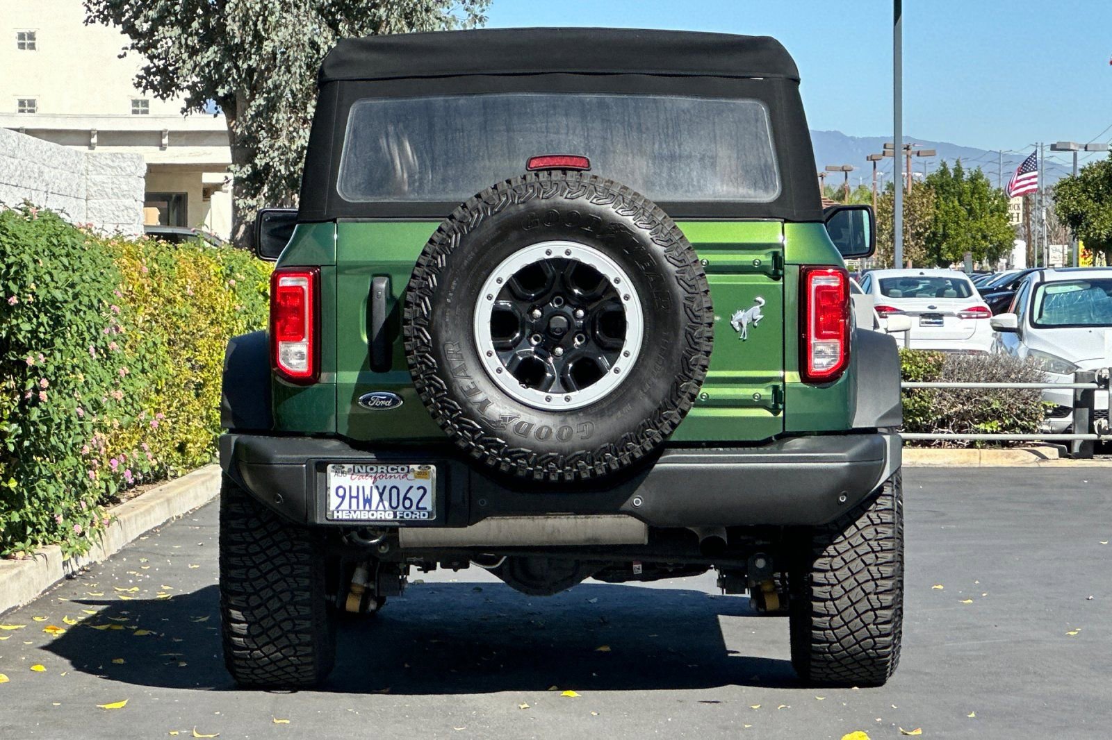 Used 2023 Ford Bronco Black Diamond w/ Sasquatch Package image 5