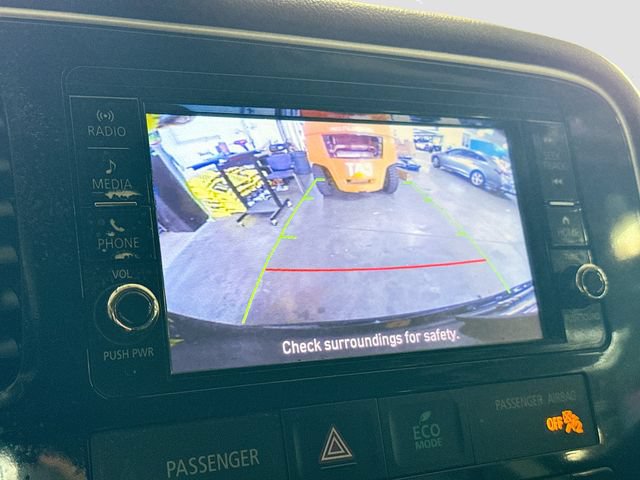 Used 2018 Mitsubishi Outlander ES FWD image 13