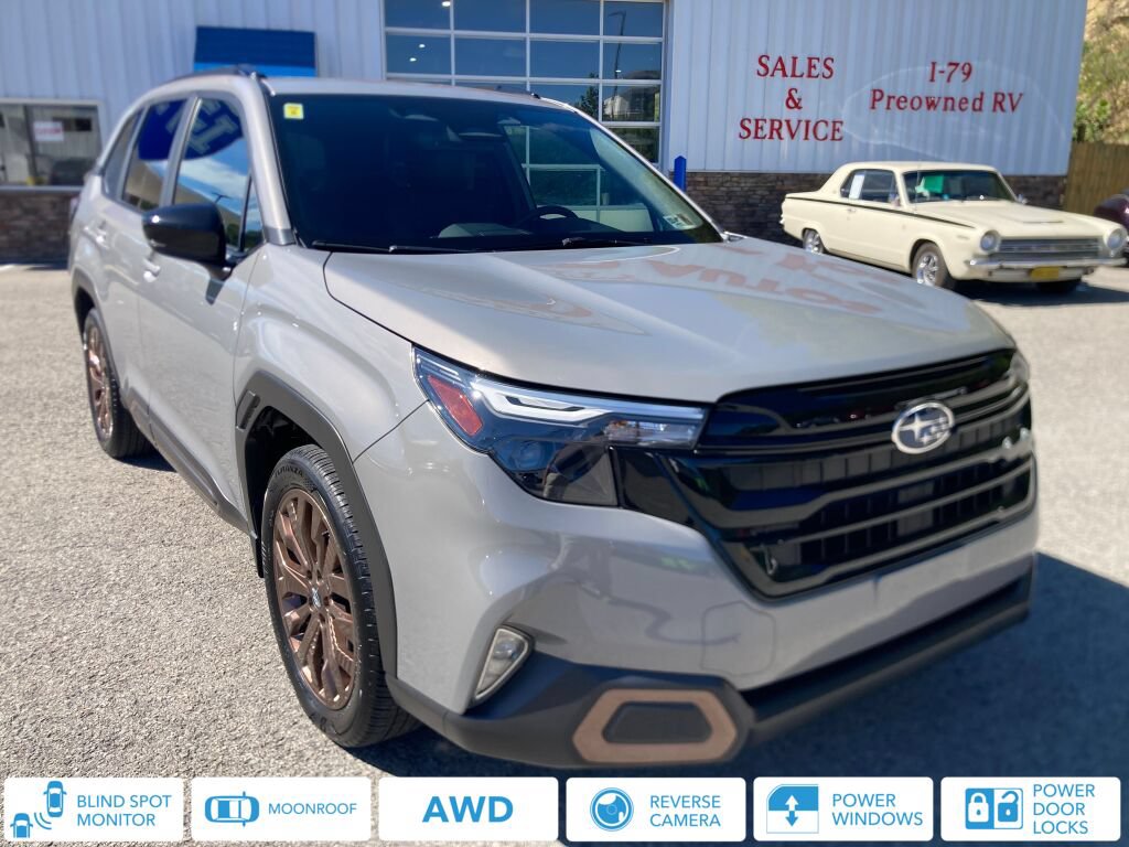 Used 2025 Subaru Forester Sport AWD/4WD image 1