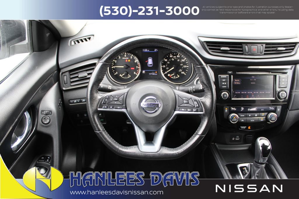 Used 2018 Nissan Rogue SL FWD image 17