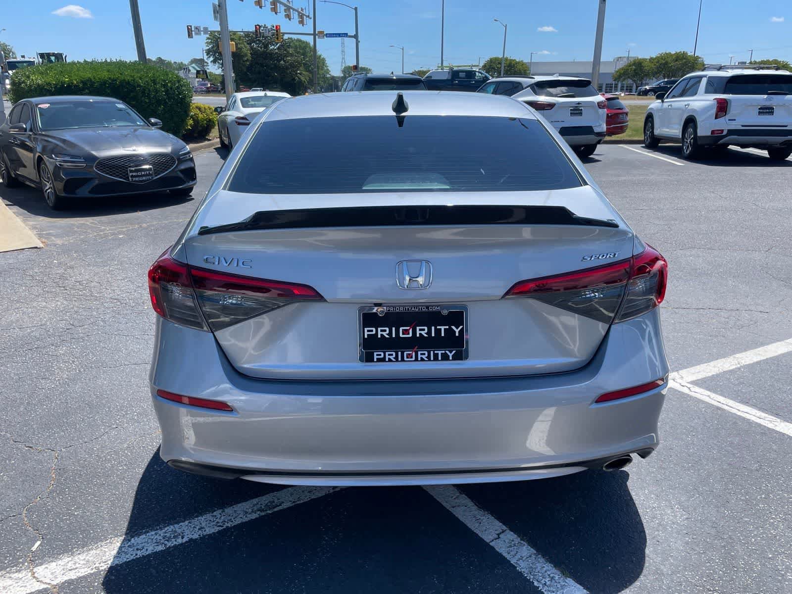 Used 2022 Honda Civic Sport image 4