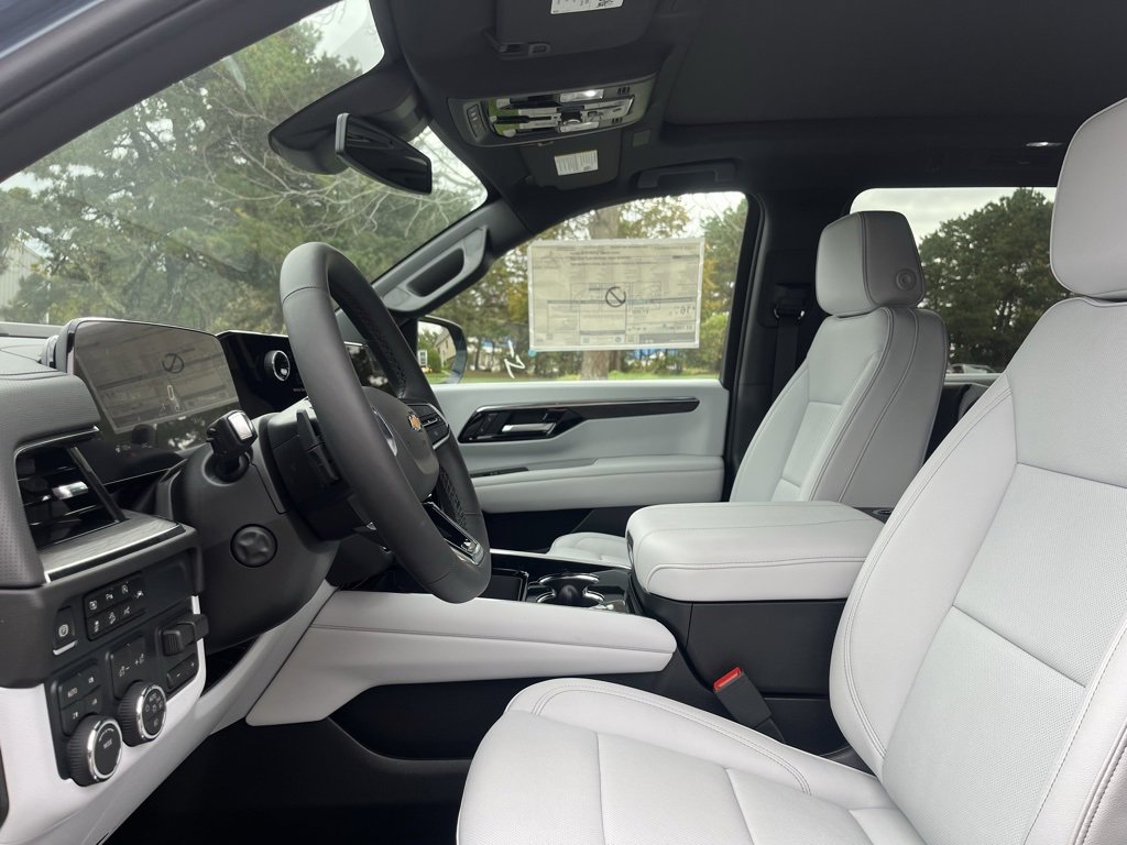 New 2026 Chevrolet Suburban Premier w/ Sun And Tow Package image 14