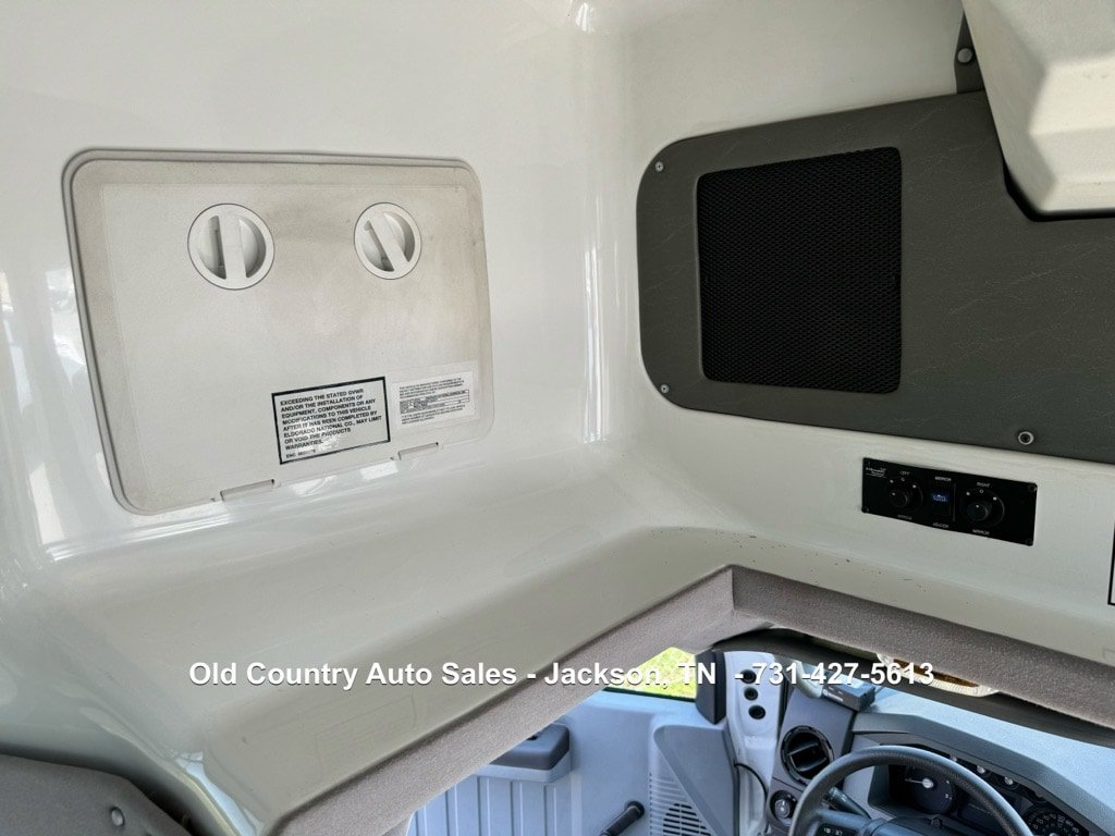 Used 2012 Ford F550 Luxury w/ Payload Upgrade Pkg RWD image 57