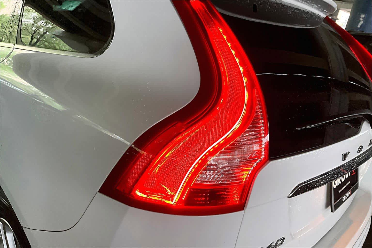 Used 2015 Volvo XC60 T5 Premier Plus FWD image 28