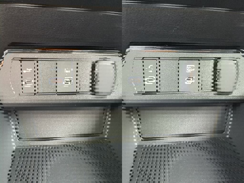 New 2026 Toyota Prius Plug-In Hybrid image 27