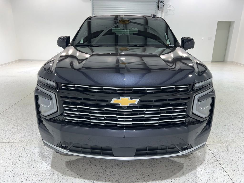 New 2026 Chevrolet Suburban High Country image 8