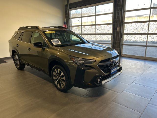 Used 2025 Subaru Outback Limited image 5