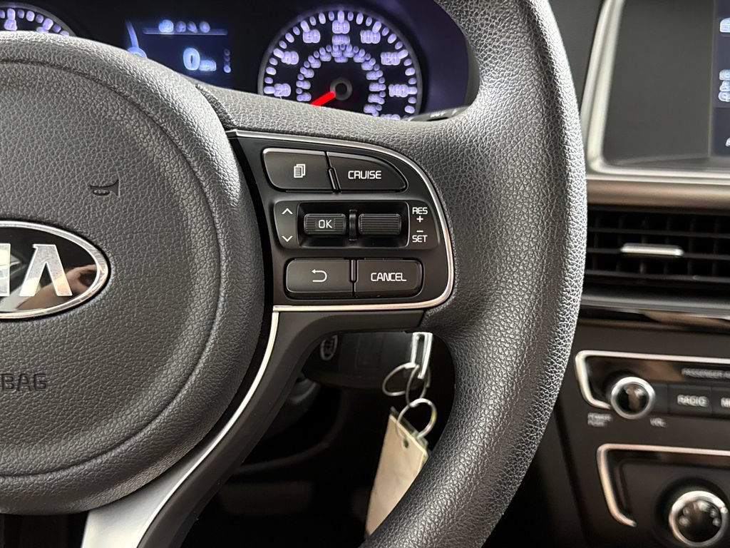 Used 2018 Kia Optima LX FWD image 16