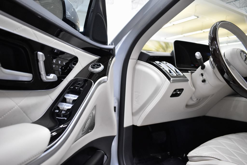 Used 2021 Mercedes-Benz S 580 4MATIC Sedan image 16