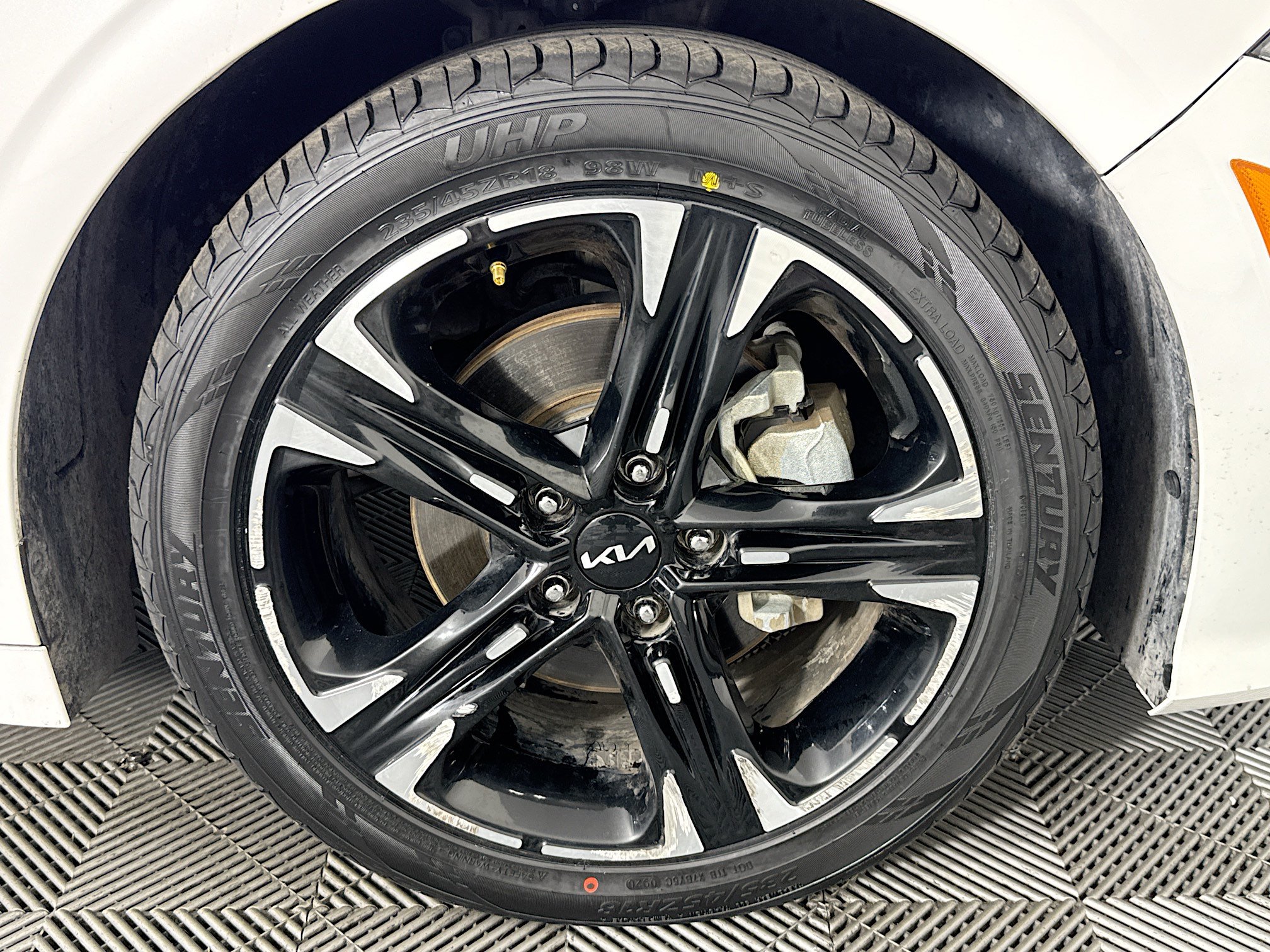 Used 2023 Kia K5 GT-Line w/ GT-Line Premium Package FWD image 30