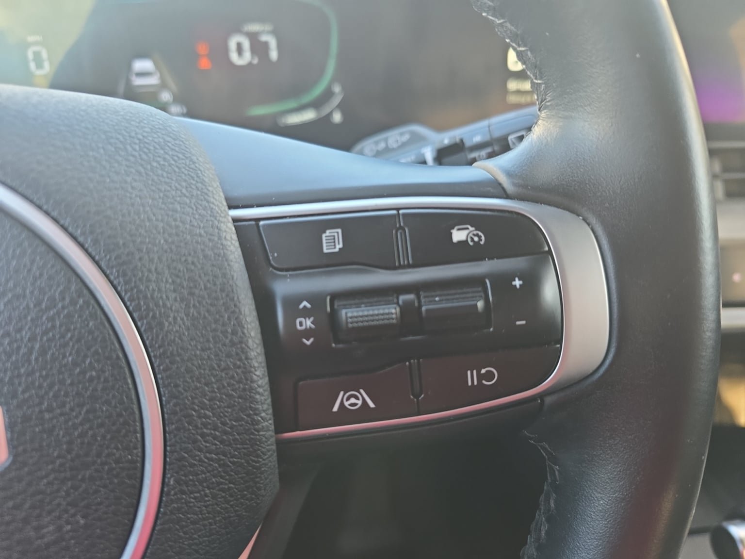 Used 2023 Kia Sportage X-Line w/ X-Line Premium Package AWD/4WD image 23