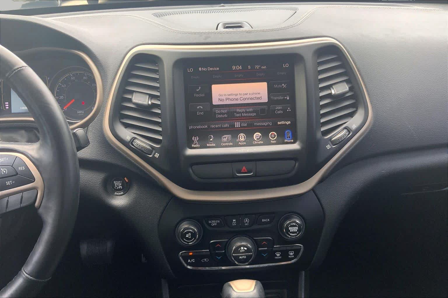 Used 2015 Jeep Cherokee Latitude w/ Comfort/Convenience Group FWD image 7