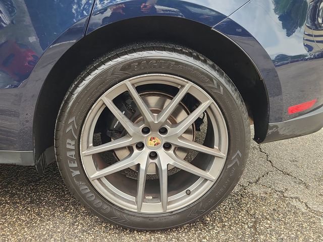 Used 2022 Porsche Macan image 33