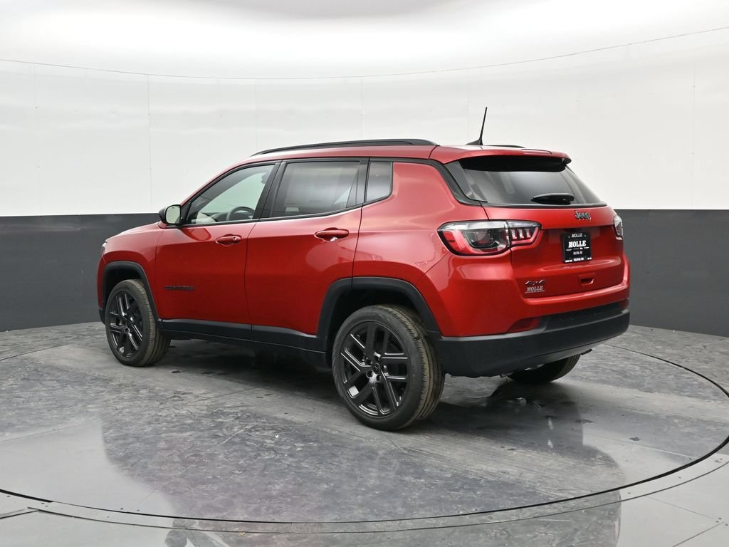 New 2026 Jeep Compass Latitude AWD/4WD image 4