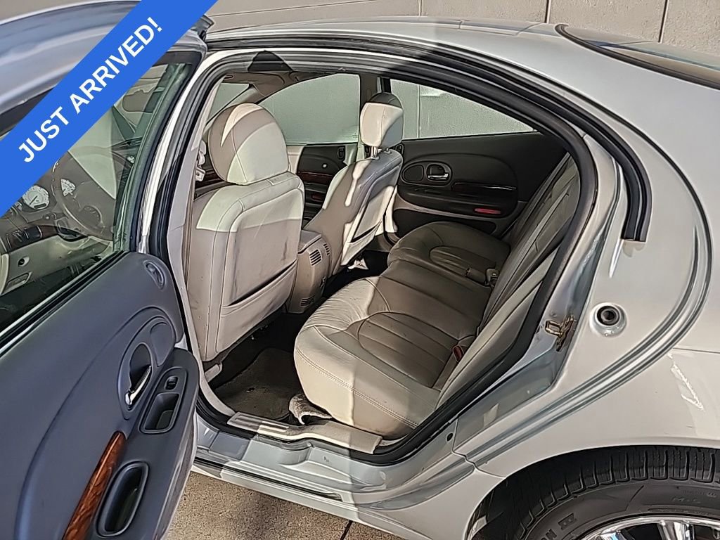 Used 2003 Chrysler 300M image 6