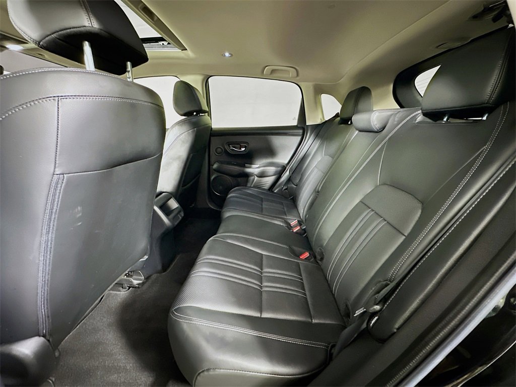 Used 2024 Honda HR-V EX-L image 4