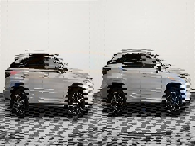 Used 2017 Lexus RX 450h AWD image 2