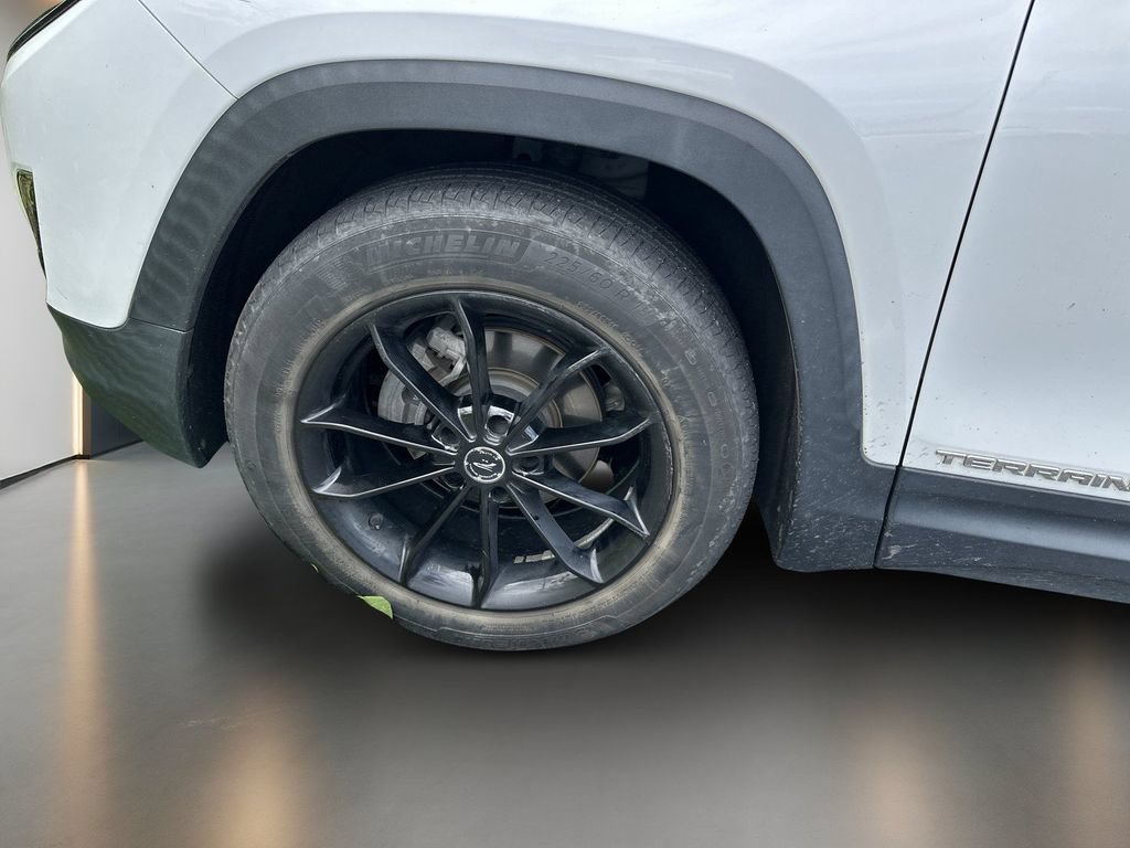 Used 2020 GMC Terrain SLT w/ Preferred Package FWD image 14