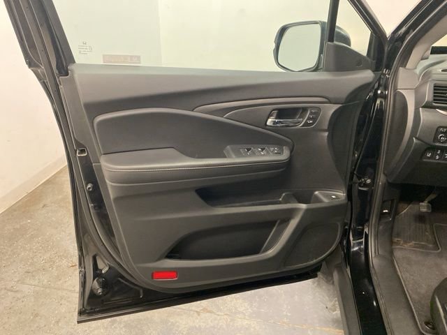 Certified 2023 Honda Ridgeline RTL image 20