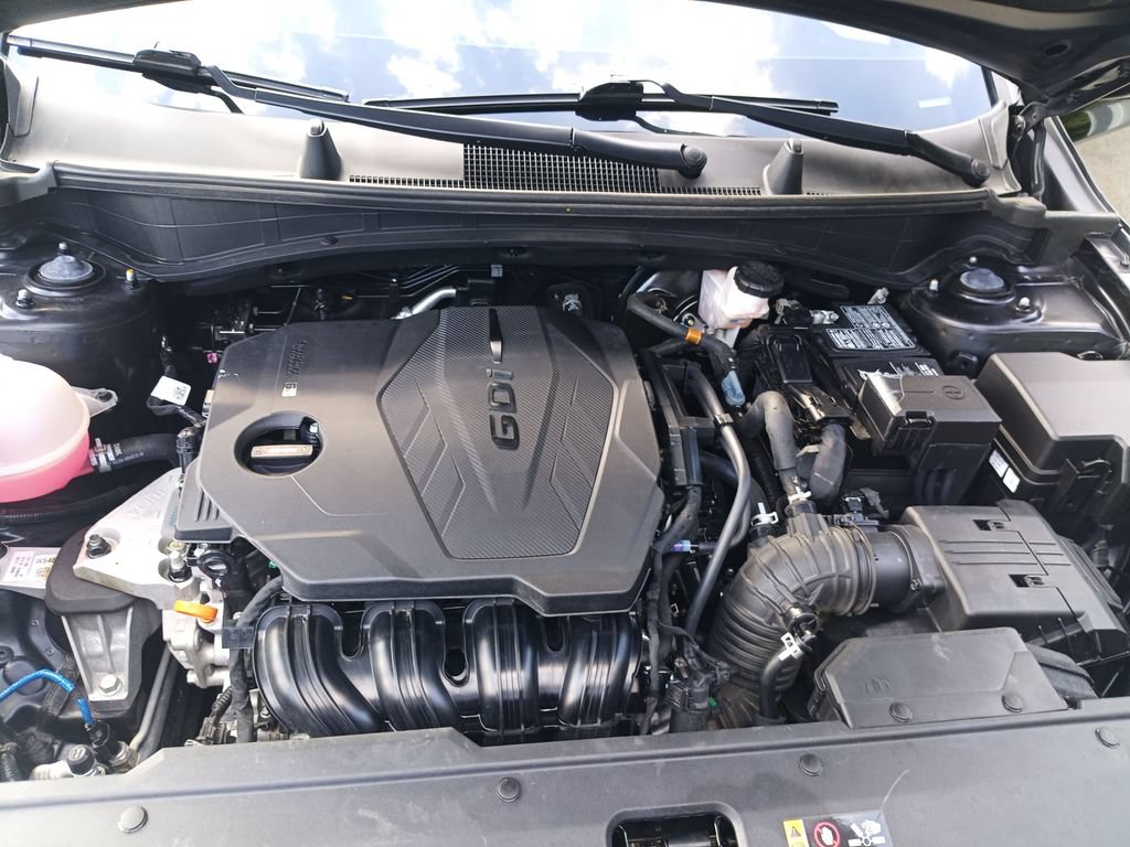 Used 2026 Kia Sportage EX FWD image 24