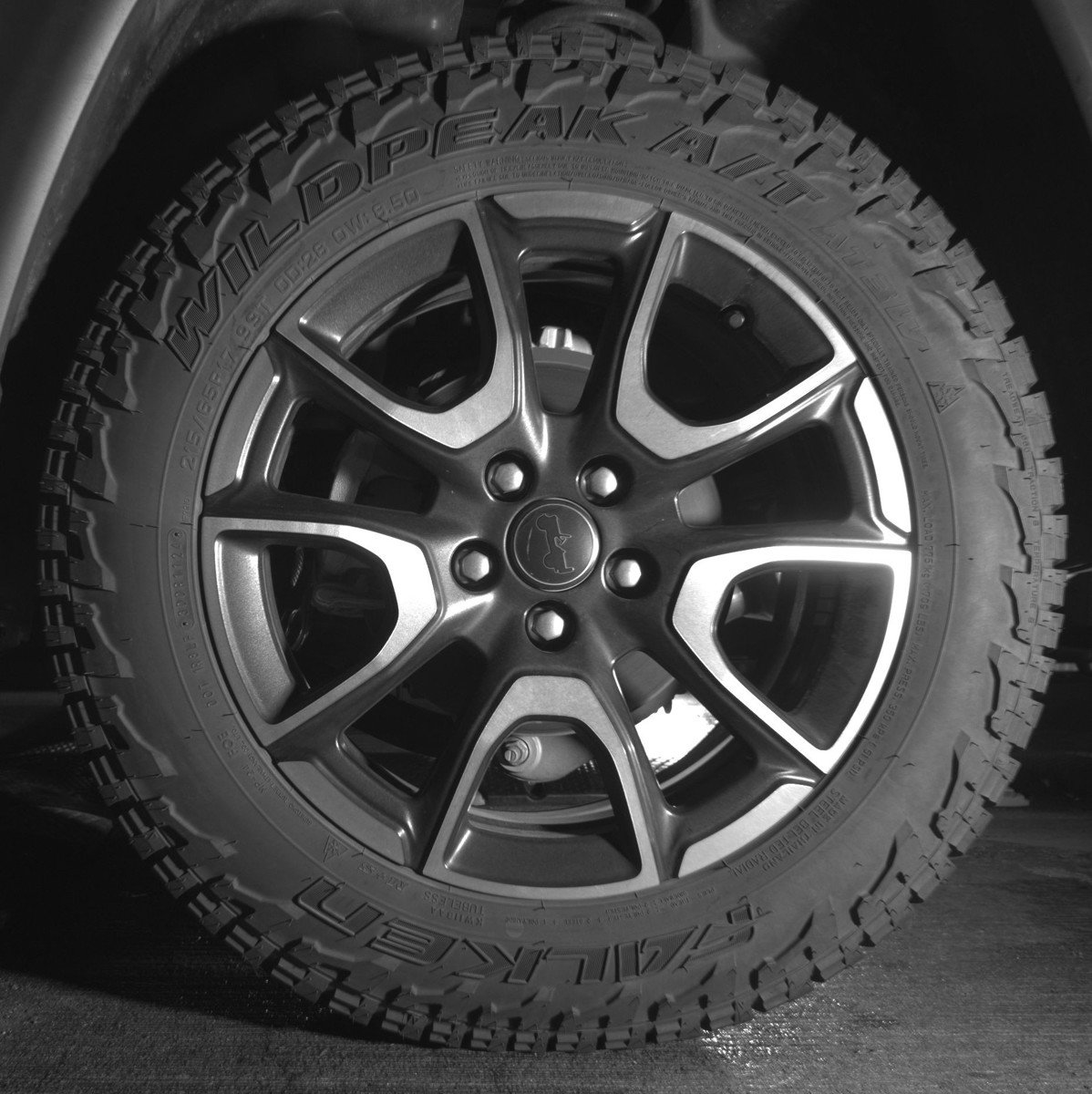 Used 2025 Jeep Compass Trailhawk w/ Trailer Tow Group image 14