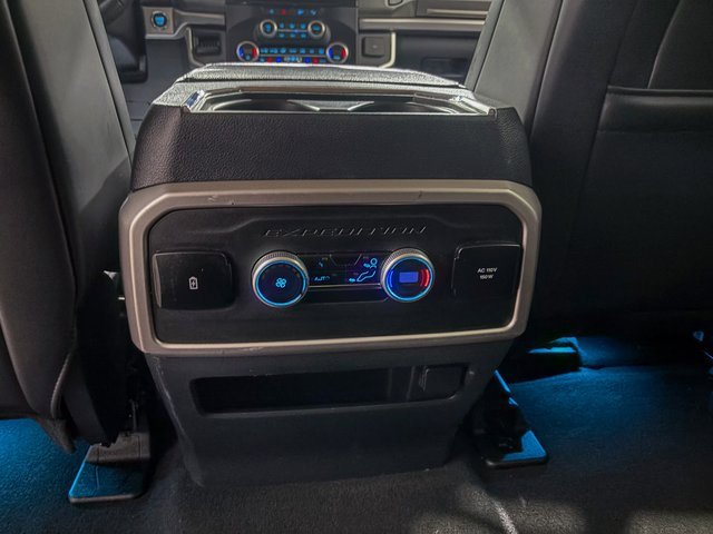 Used 2024 Ford Expedition XLT image 26
