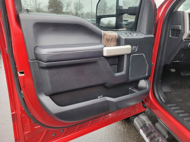 Used 2018 Ford F250 Lariat w/ Chrome Package image 7