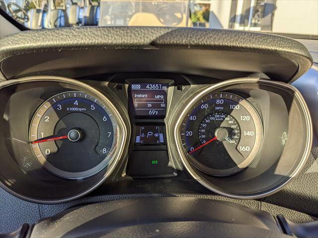 Used 2013 Hyundai Elantra GT w/ Touch & Go Pkg image 24