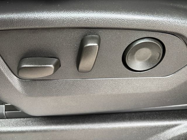 Used 2025 Chevrolet Tahoe Z71 image 16