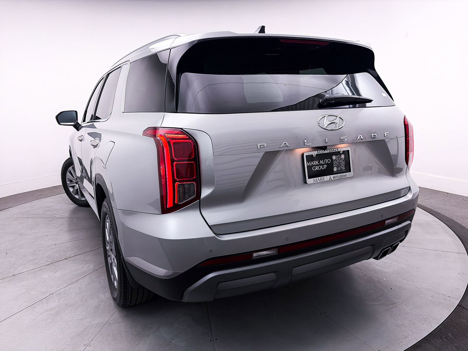 Used 2023 Hyundai Palisade SEL w/ Cargo Package image 8