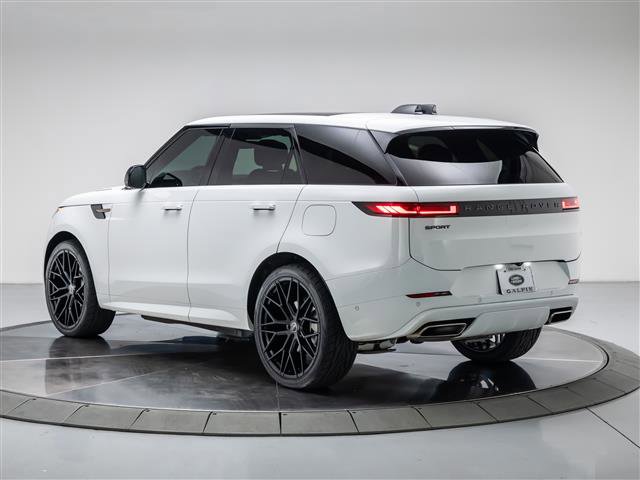 Used 2025 Land Rover Range Rover Sport Dynamic SE AWD/4WD image 3