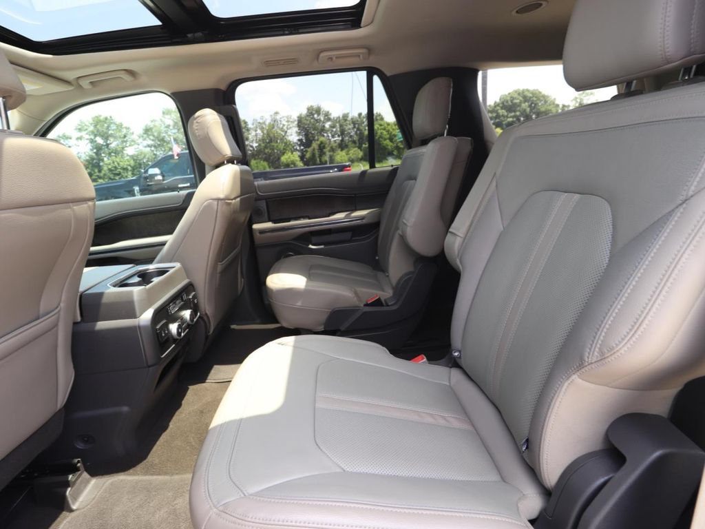 Certified 2019 Ford Expedition Limited w/ Equipment Group 302A RWD image 12