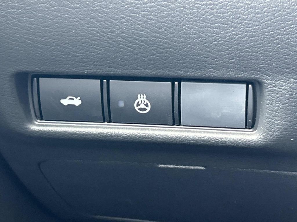 New 2026 Nissan Sentra SV w/ SV Convenience Package FWD image 25