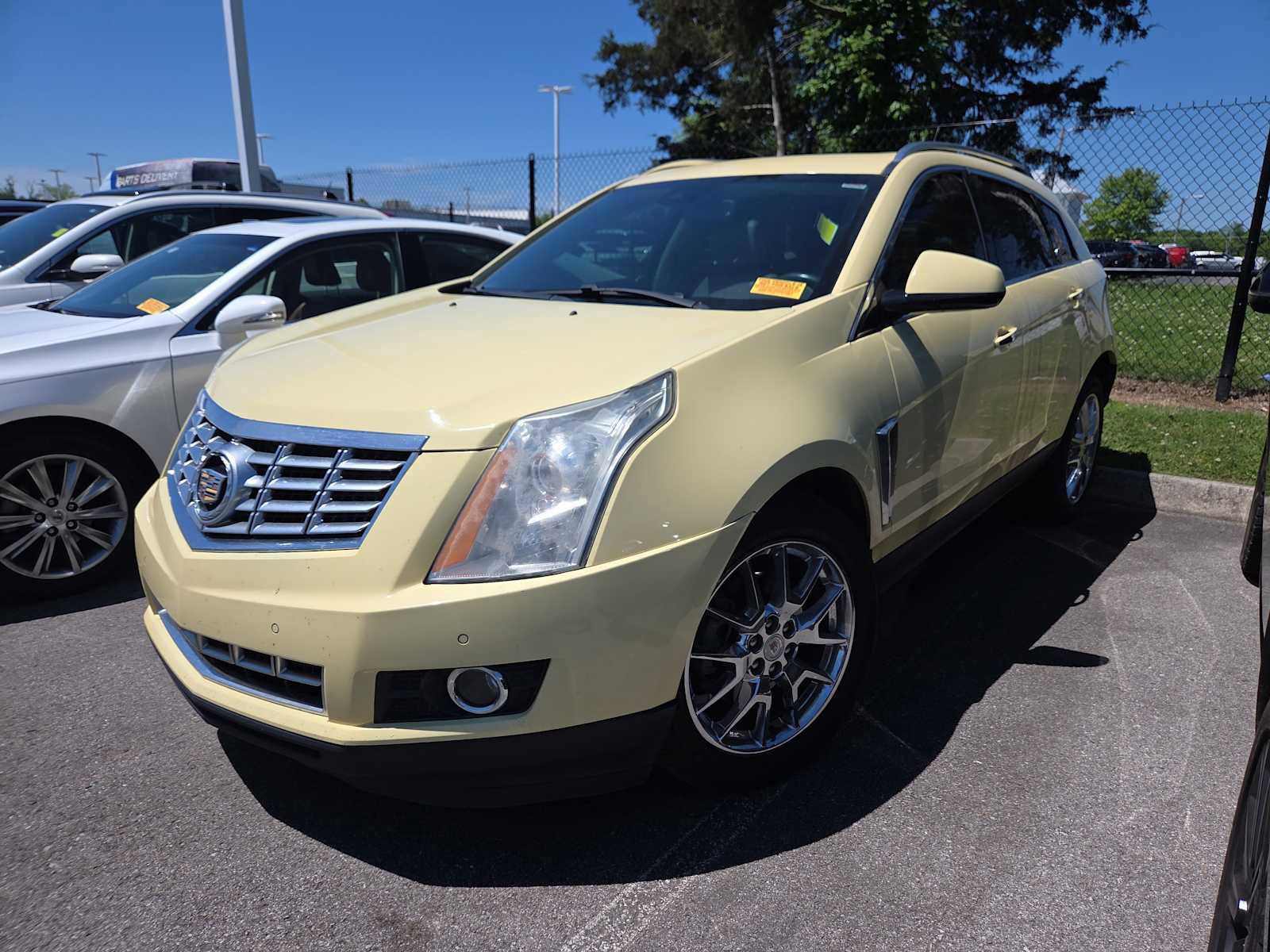 Used 2015 Cadillac SRX Premium AWD/4WD image 8