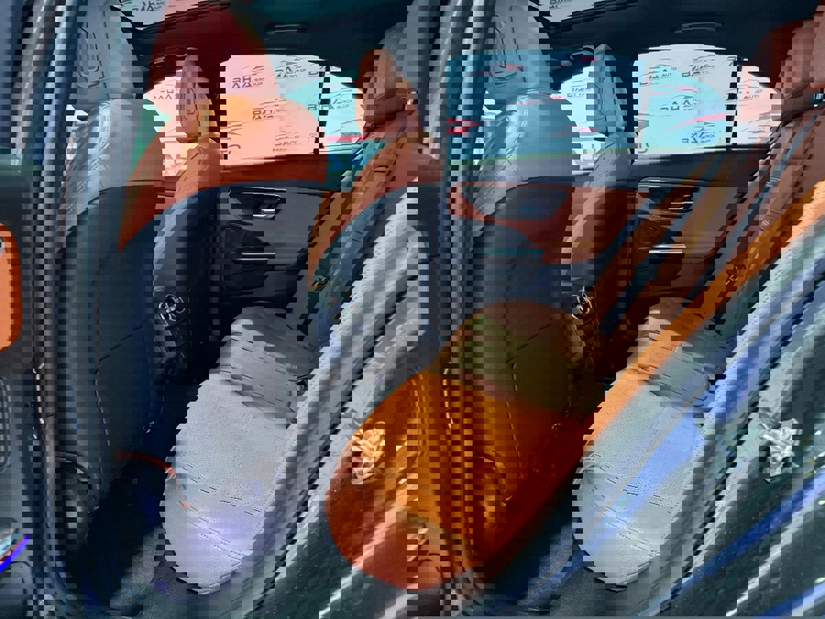 Used 2023 Mercedes-Benz C 300 4MATIC Sedan w/ Exclusive Trim Package image 53