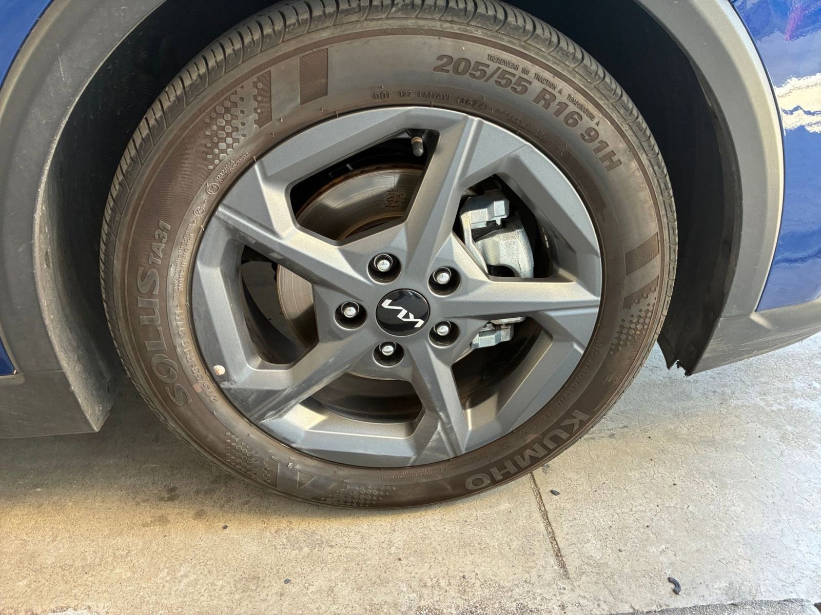 Used 2025 Kia K4 LXS image 30