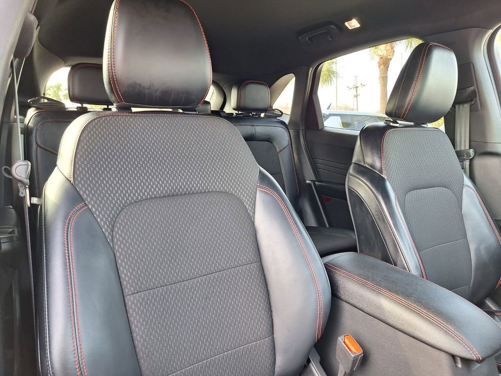Used 2024 Ford Escape ST-Line image 27