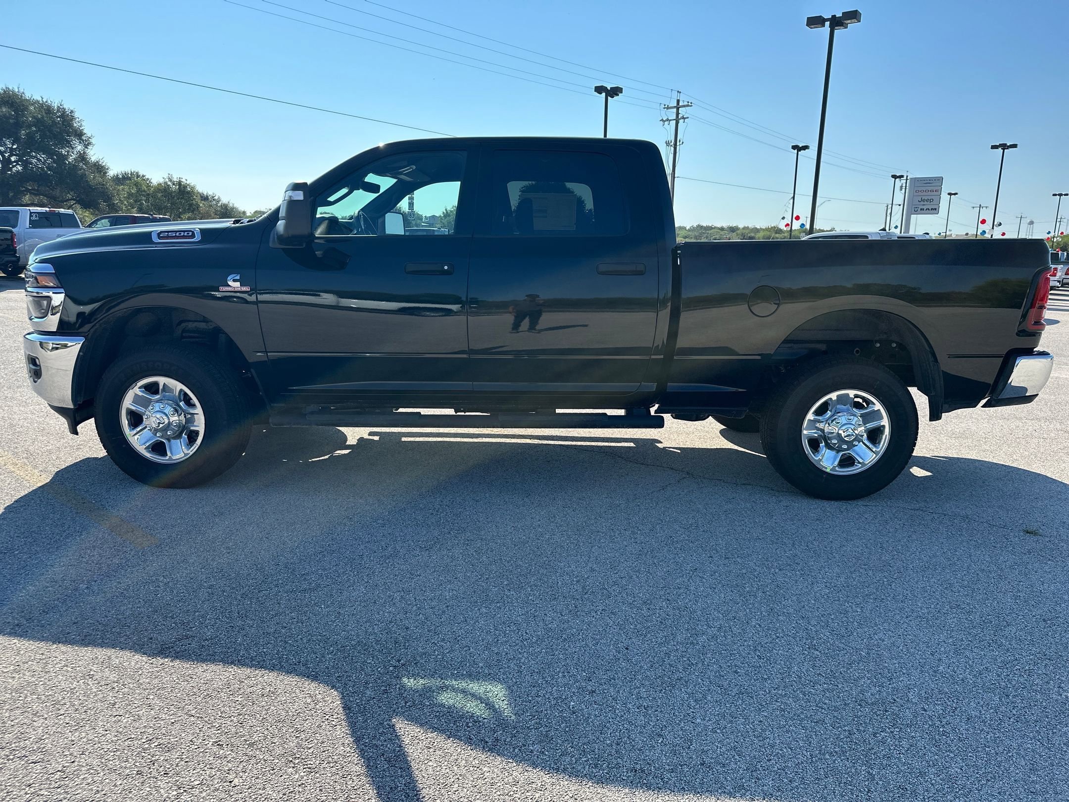 New 2026 RAM 2500 Tradesman AWD/4WD image 2